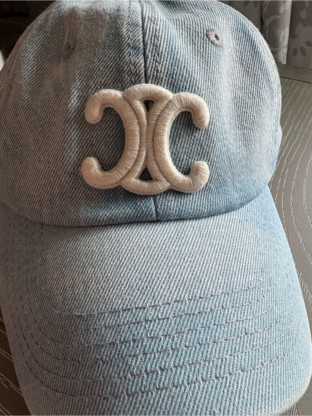 FASHION Light Blue Denim Baseball Cap with White Emblem - Picture 3 of 8